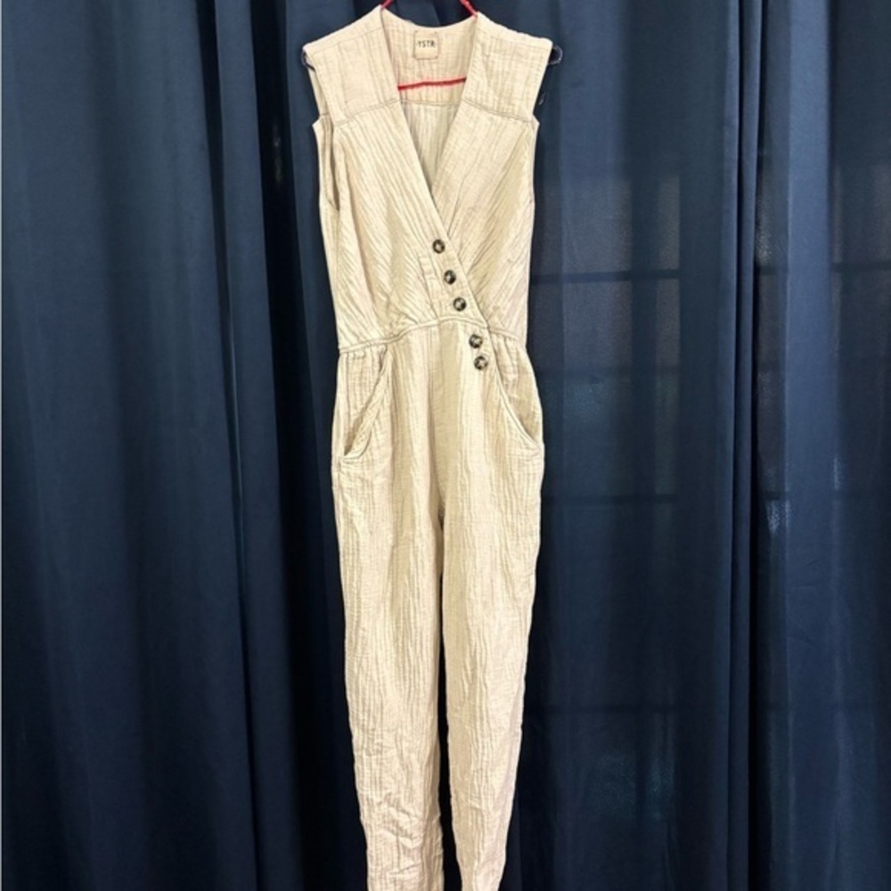 YSTR Lou Linen Cotton Gauze Button
Sleeveless Jumpsuit size M